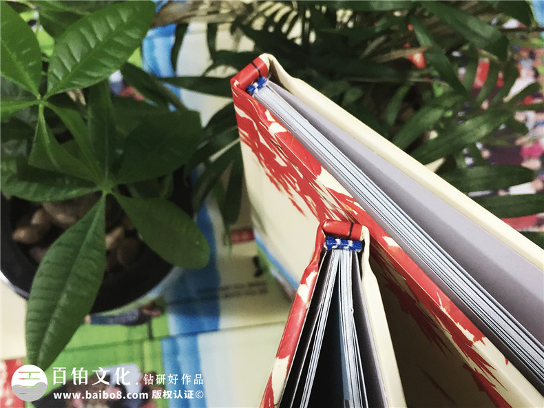 一起看看紀(jì)念冊(cè)制作應(yīng)該怎么完成 紀(jì)念冊(cè)去哪里制作才好？