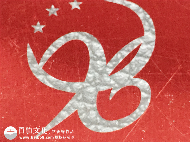 新意佳沙發(fā)-產(chǎn)品宣傳畫冊設(shè)計(jì)-家具宣傳冊制作