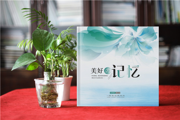 綠色記憶，榮耀榮休-工業(yè)公司女領(lǐng)導(dǎo)工作回顧紀(jì)念冊(cè)