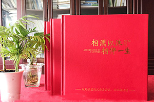 成長紀念冊制作方法 個人紀念冊制作該怎么完成？